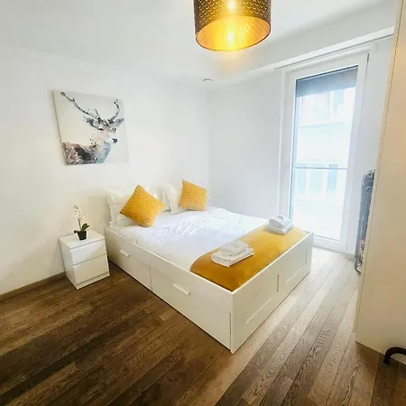 Apartment Cozy&contemporary 2br Flat-3b *